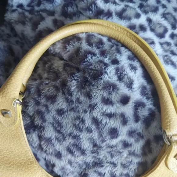 Rogani | Genuine Leather Soft  Yellow Inspired Shoulder Bag with Silver Hardware - Picture 9 of 16